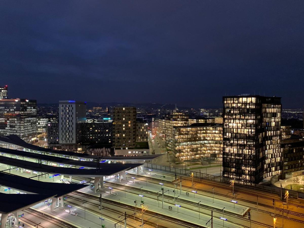 Central Station Loft - Amazing View In City Center - Jupihome * Viena