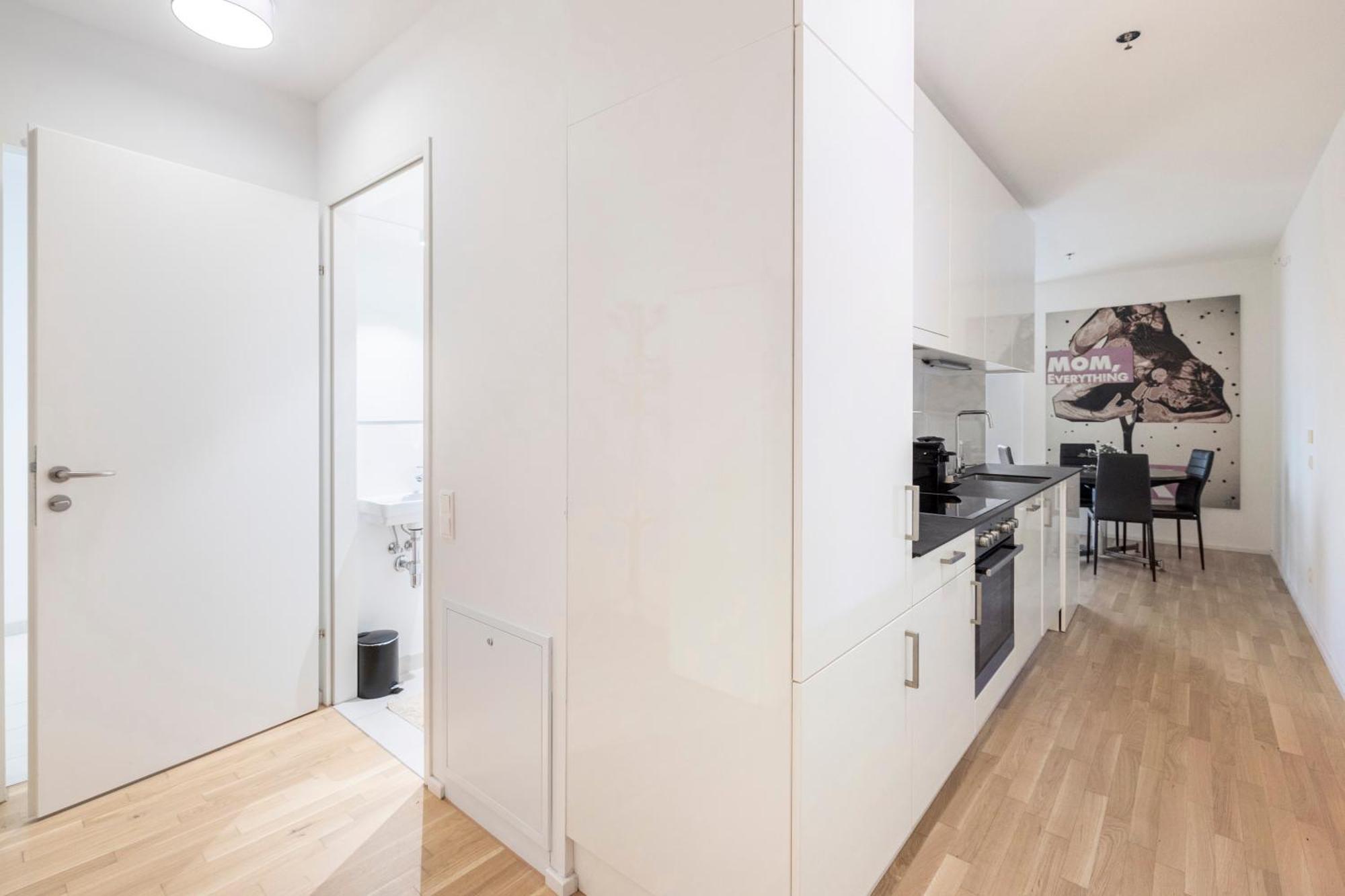 Central Station Loft - Amazing View In City Center - Jupihome * Viena